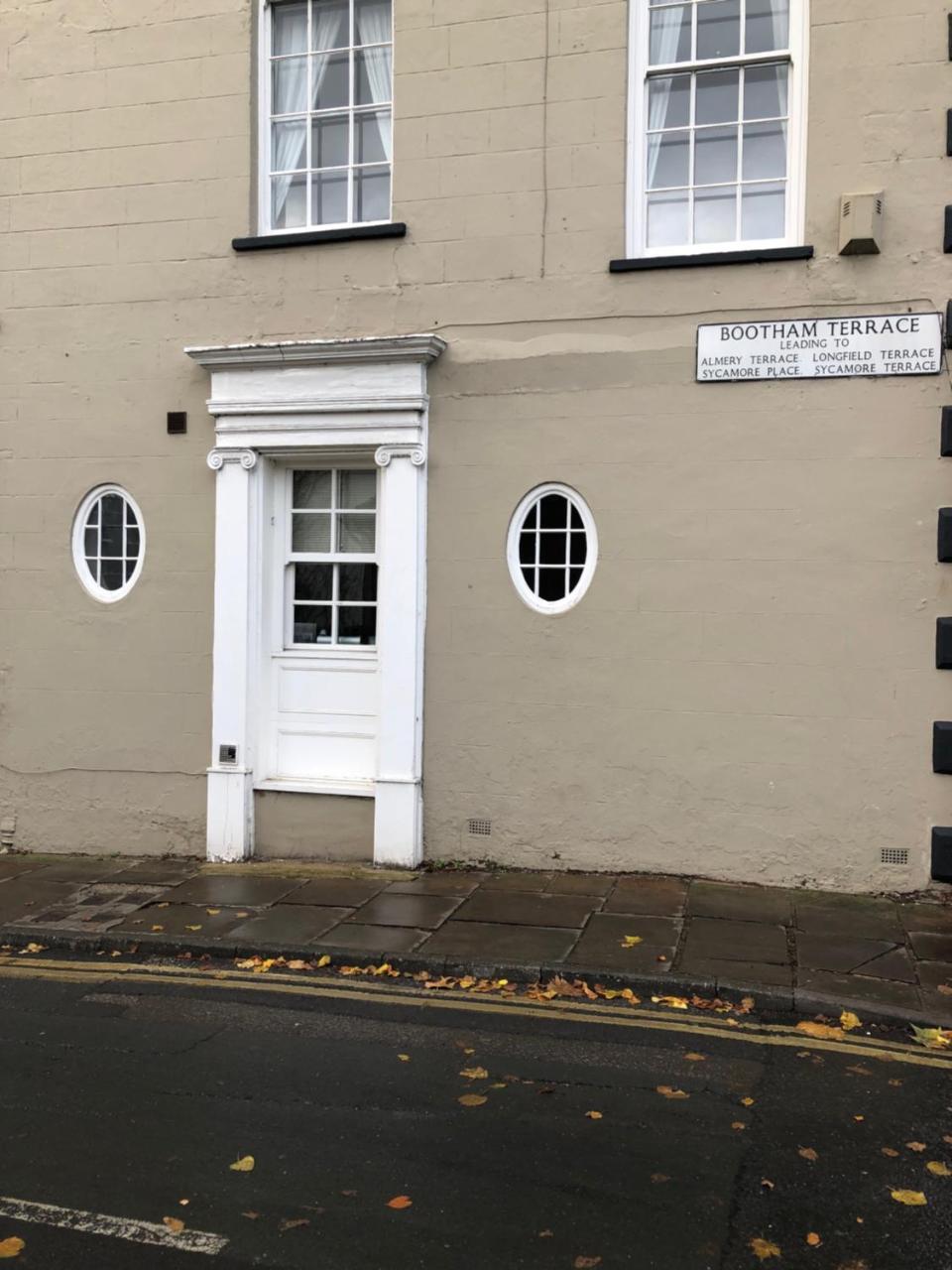 City Apartments - Bootham Terrace York Bagian luar foto